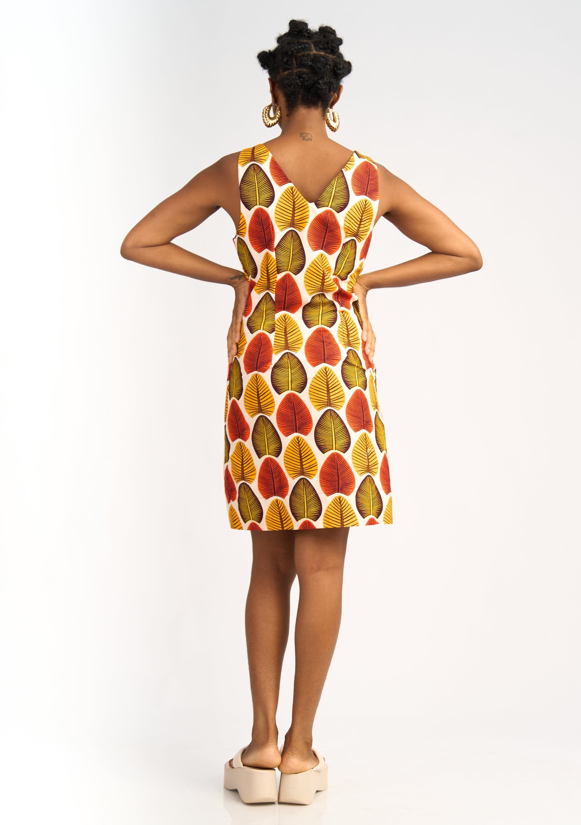 YEVU Women - Dress V Back Mini Dress - Broadleaf