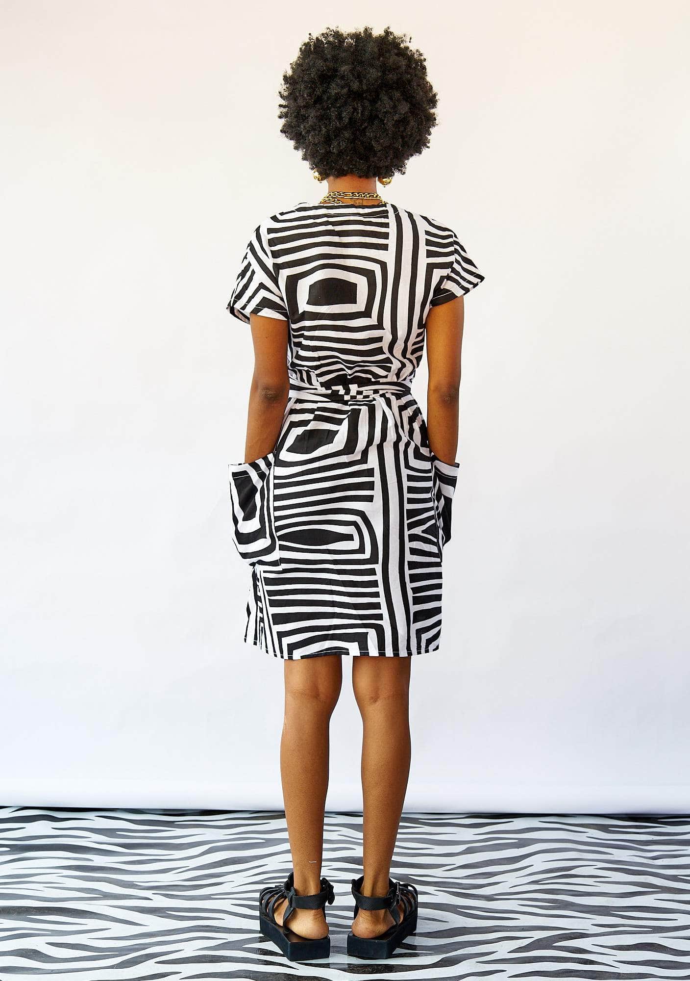 YEVU Women - Dress Half Length Wrap Dress - Monochrome