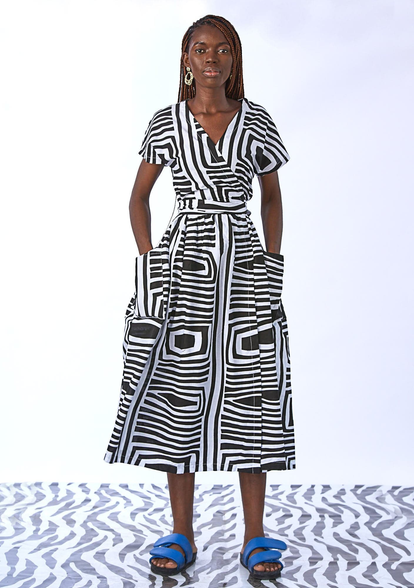 YEVU VIP Women - Dress Midi Wrap Dress - Monochrome