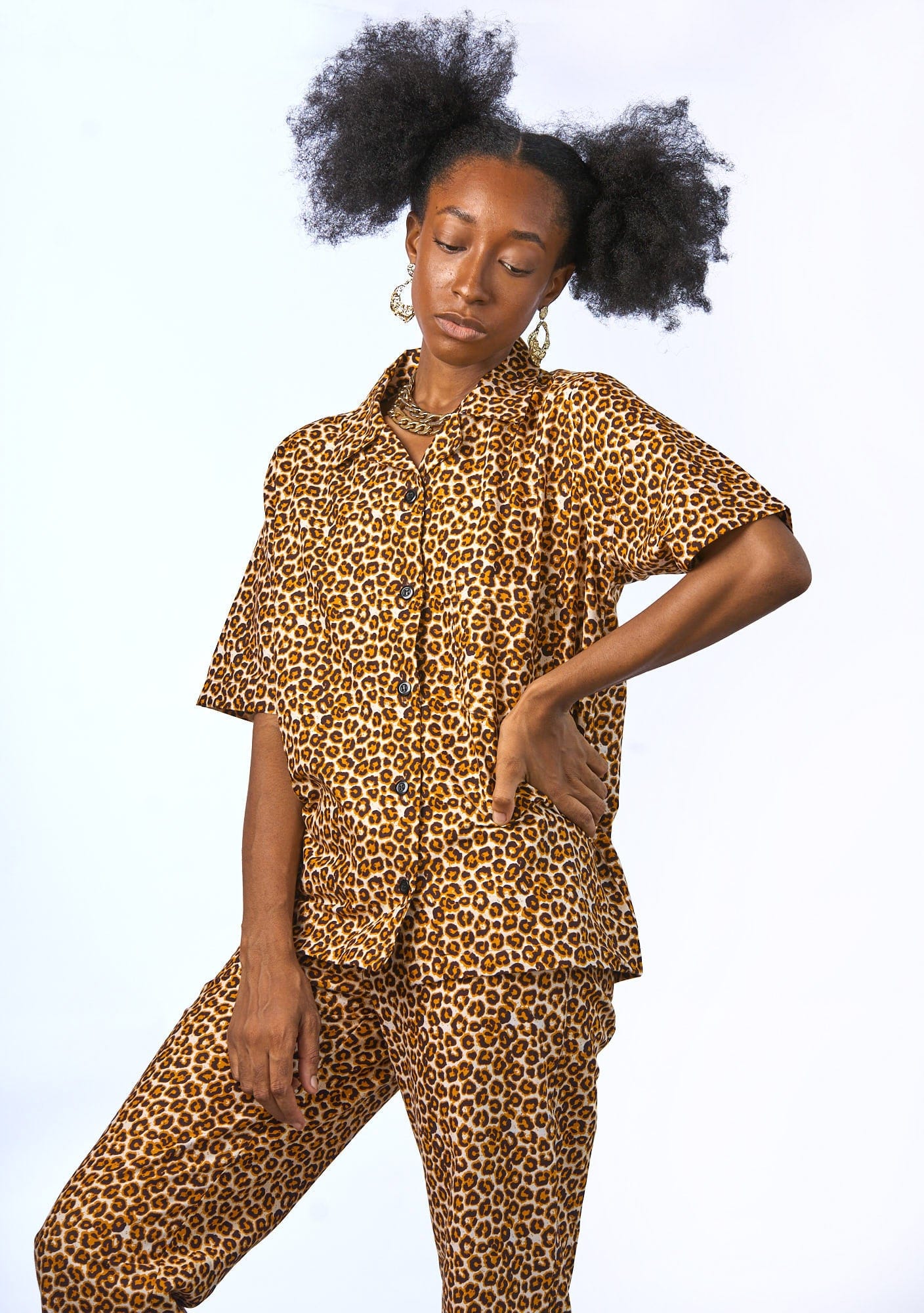 YEVU VIP Women - Top Short Sleeve Box Shirt - Leopard